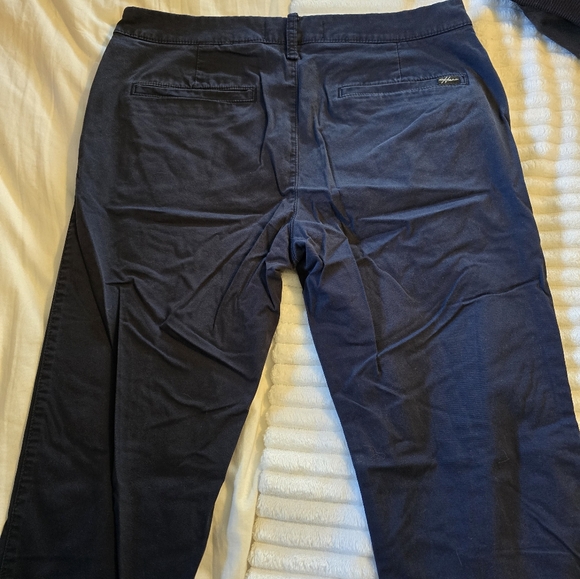 Hollister Navy Blue Slim Straight Chino Pants 33w 32l - Picture 3 of 3